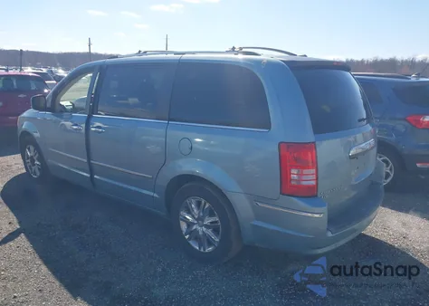 2010 Chrysler Town & Country Limited из США, поврежденный, VIN 2A4RR6DX5AR138075